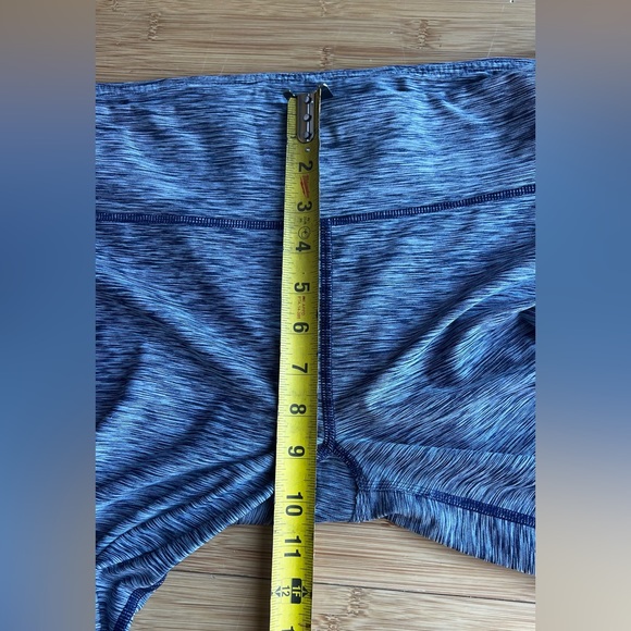 Under Armour Athletic Leggings size L - Picture 9 of 10